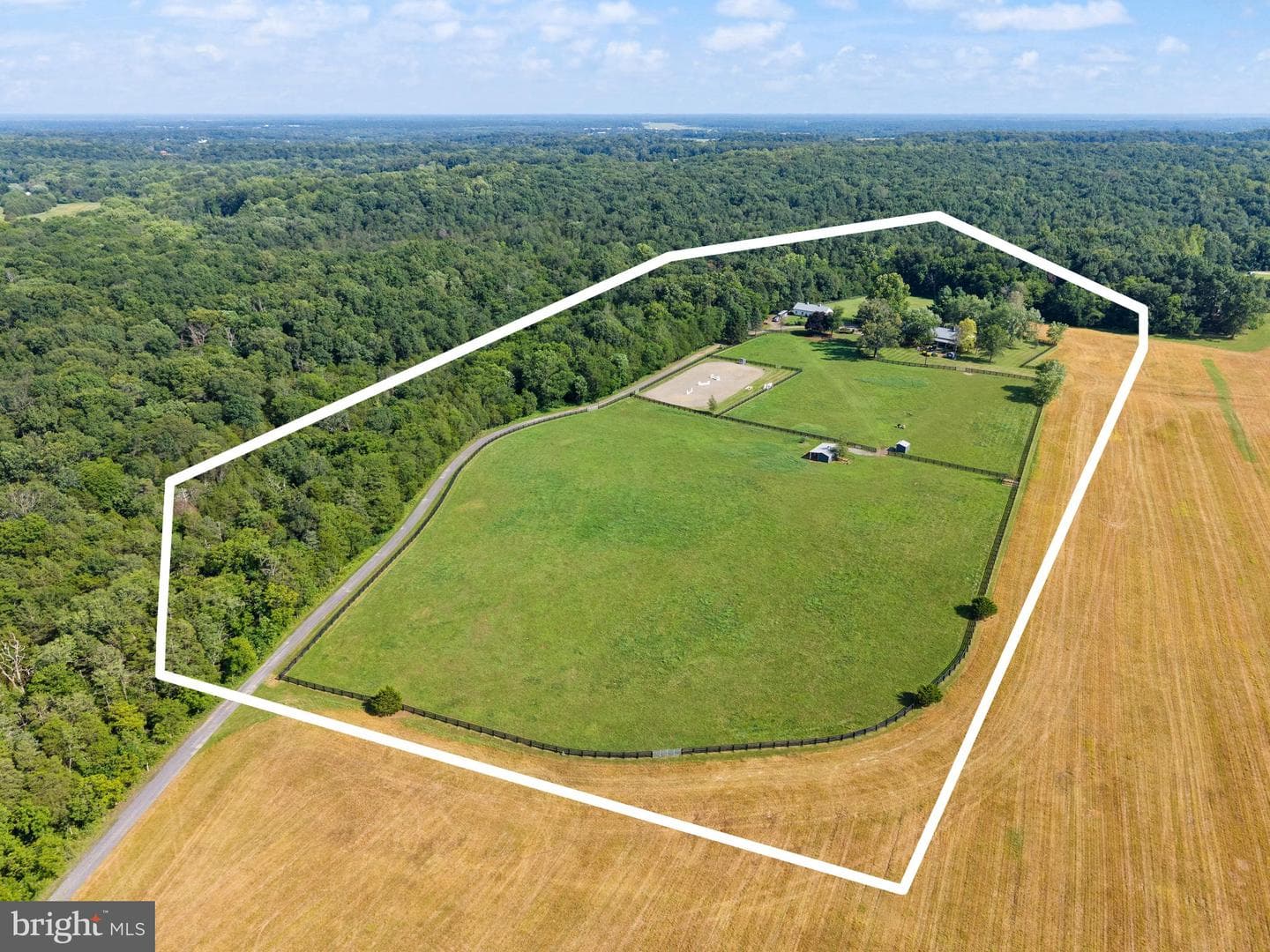 9551 Green Road photo 2
