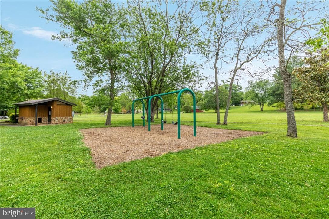 61 Pepper Tree Court photo 71
