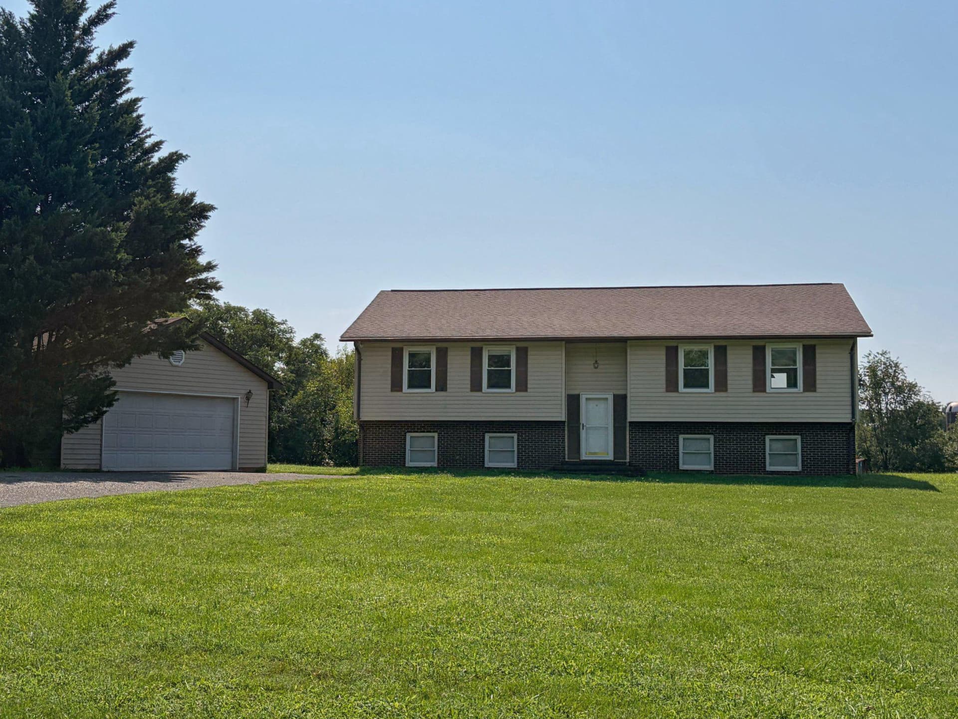 7913 Sir Topas Drive photo 1