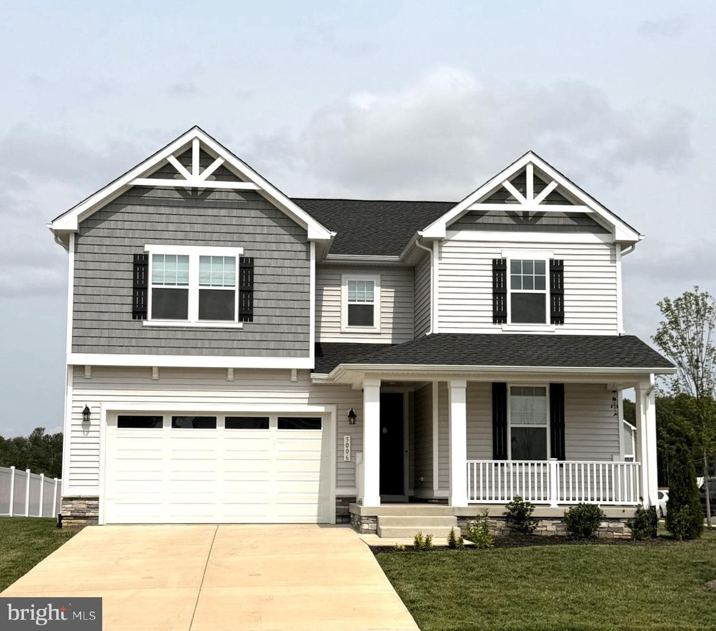 5006 Gray Fox Drive photo 1