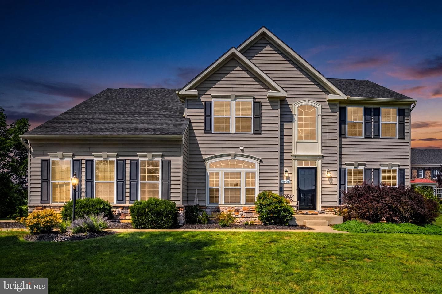 4936 Pebble Run Road photo 1