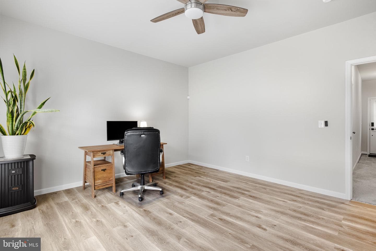 119 Splendor Garden Way photo 20
