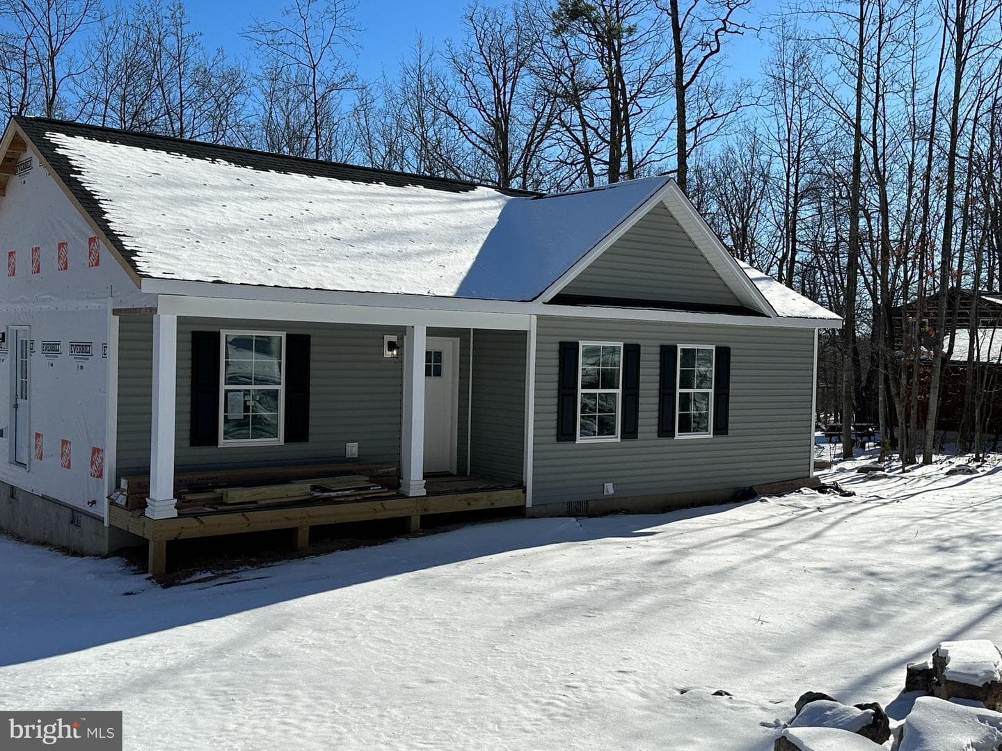 414 Raccoon Drive photo 2