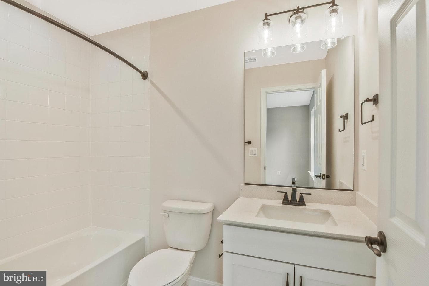 141 Poe Drive photo 42