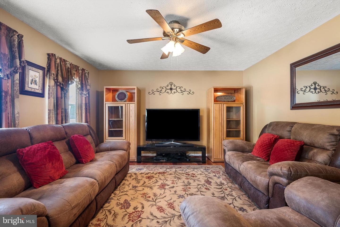 110 Shepherds Court photo 16