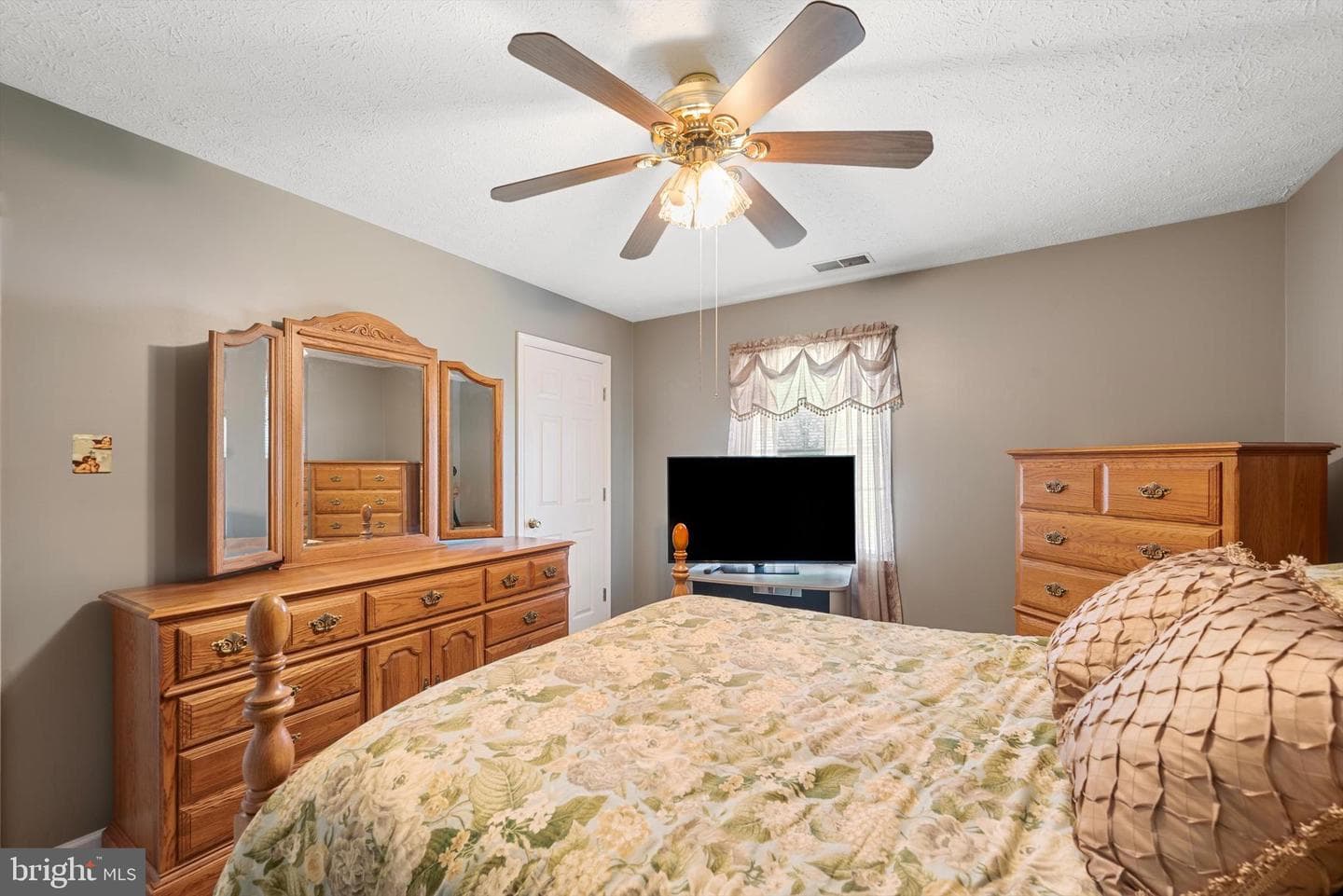 110 Shepherds Court photo 32