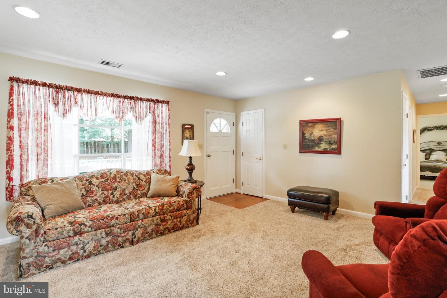 183 Vine Lane photo 5