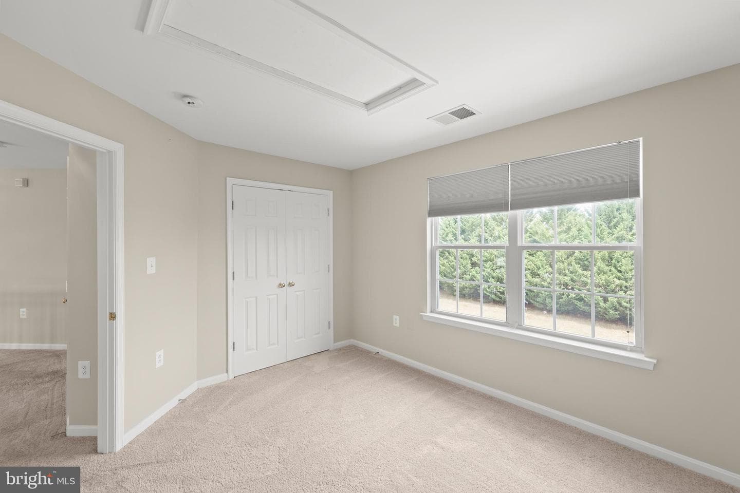 204 Rebecca Drive photo 32