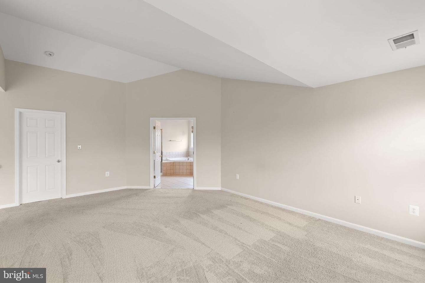 204 Rebecca Drive photo 39