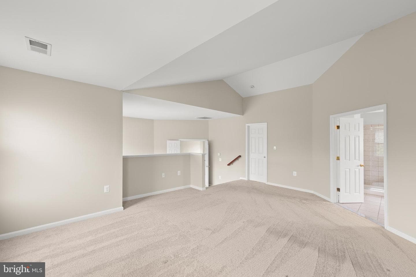 204 Rebecca Drive photo 40