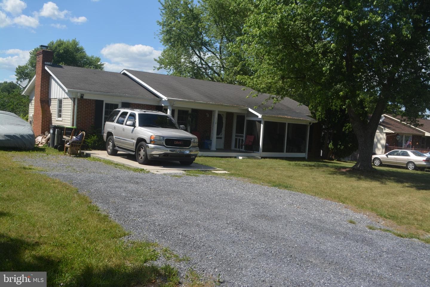 110 Amelia Avenue photo 13