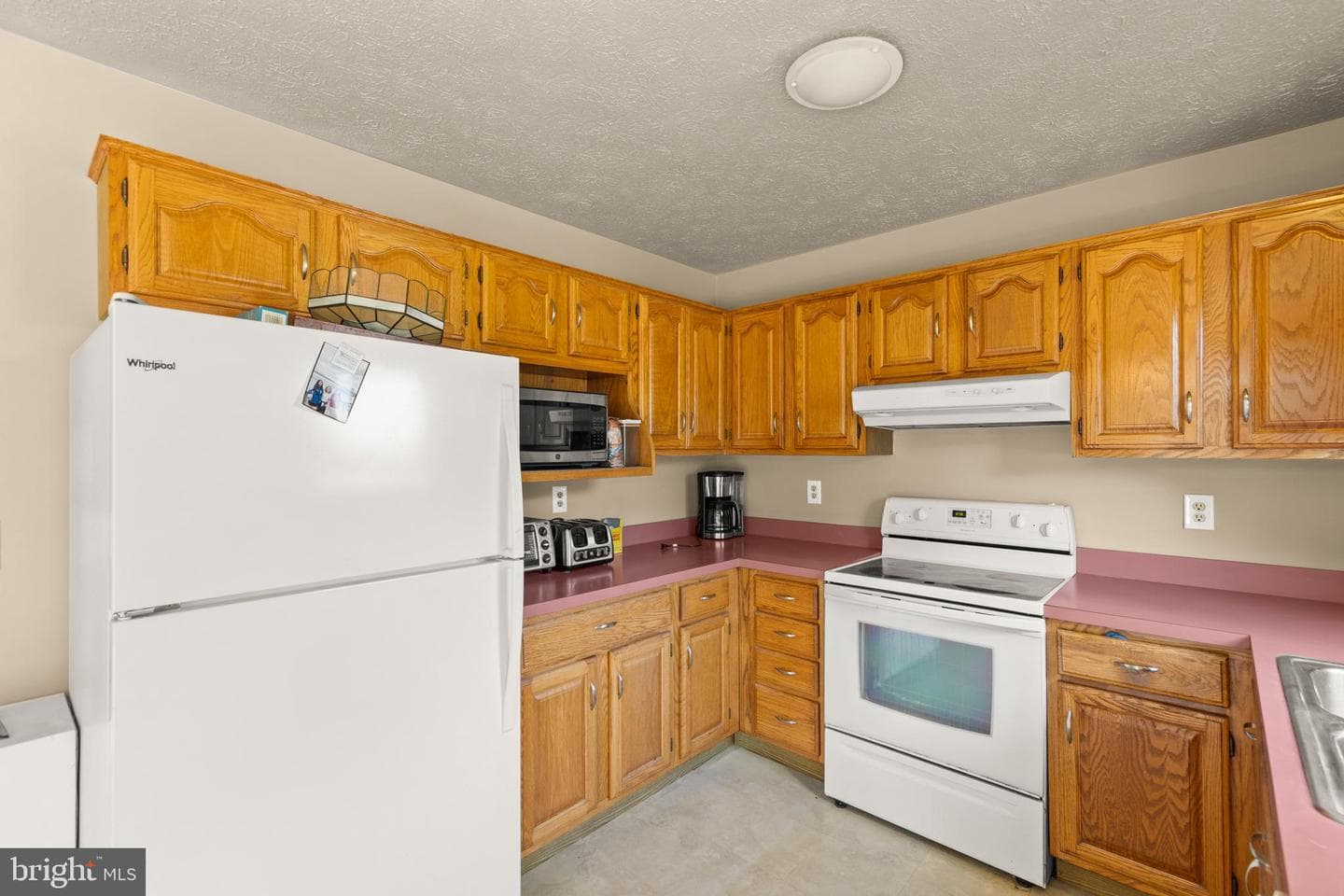 325 Masters Drive photo 10