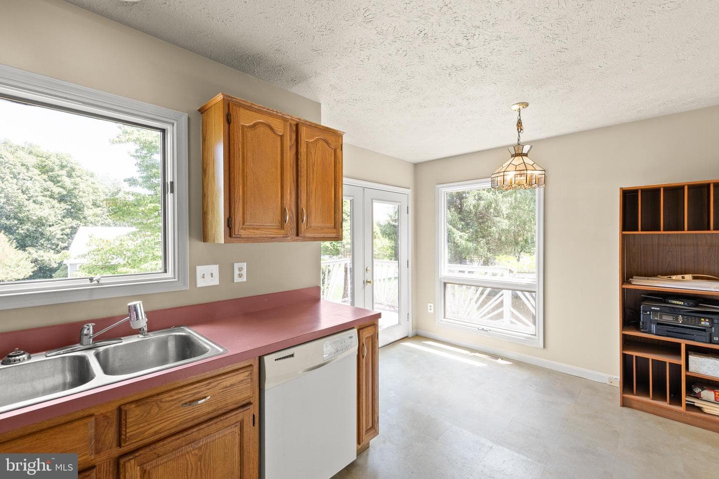 325 Masters Drive photo 12