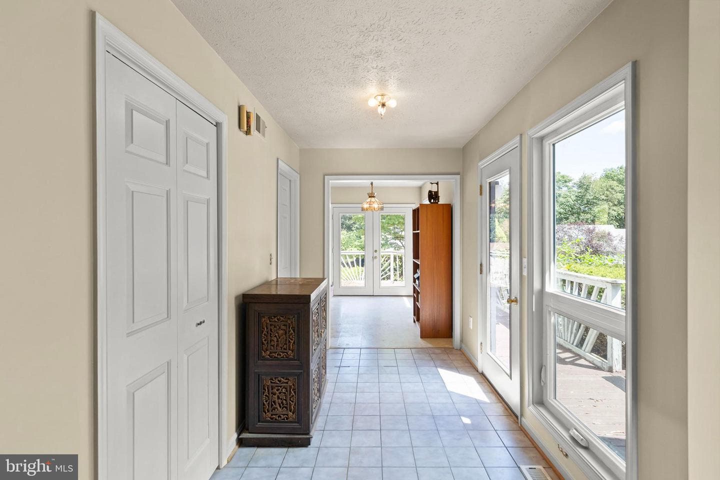 325 Masters Drive photo 15