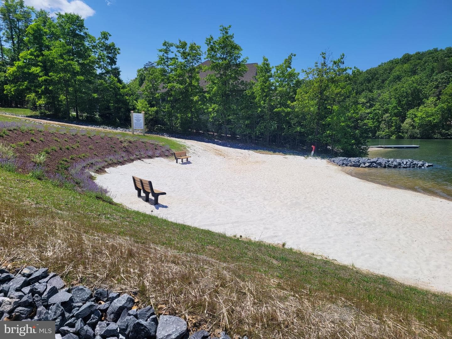 325 Masters Drive photo 44