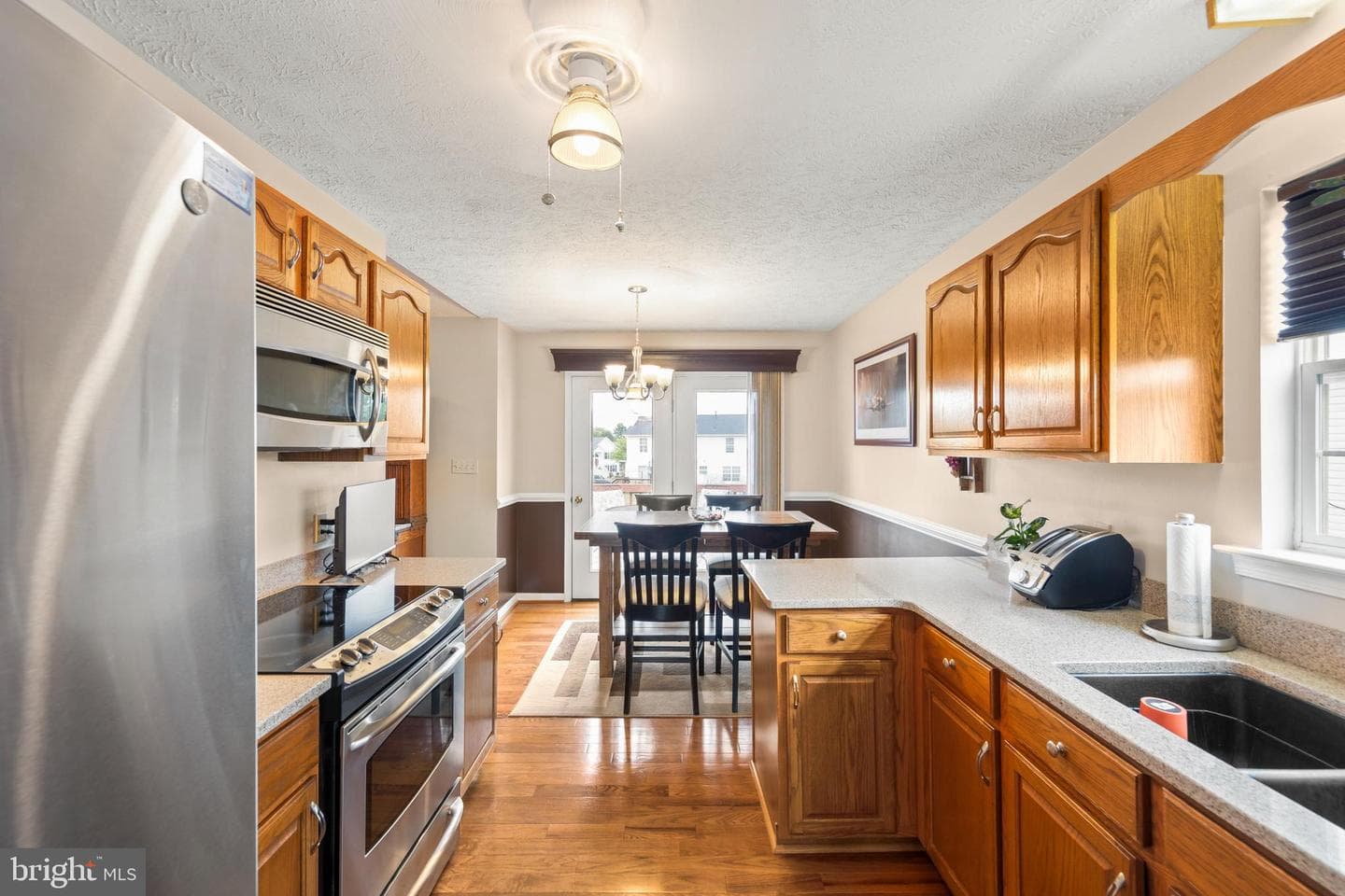 308 Montgomery Circle photo 6