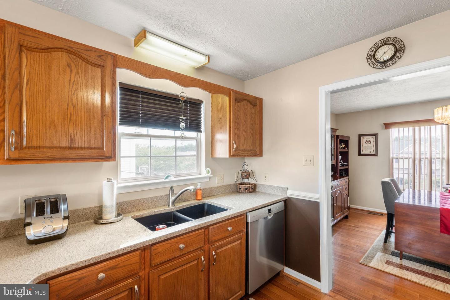 308 Montgomery Circle photo 7