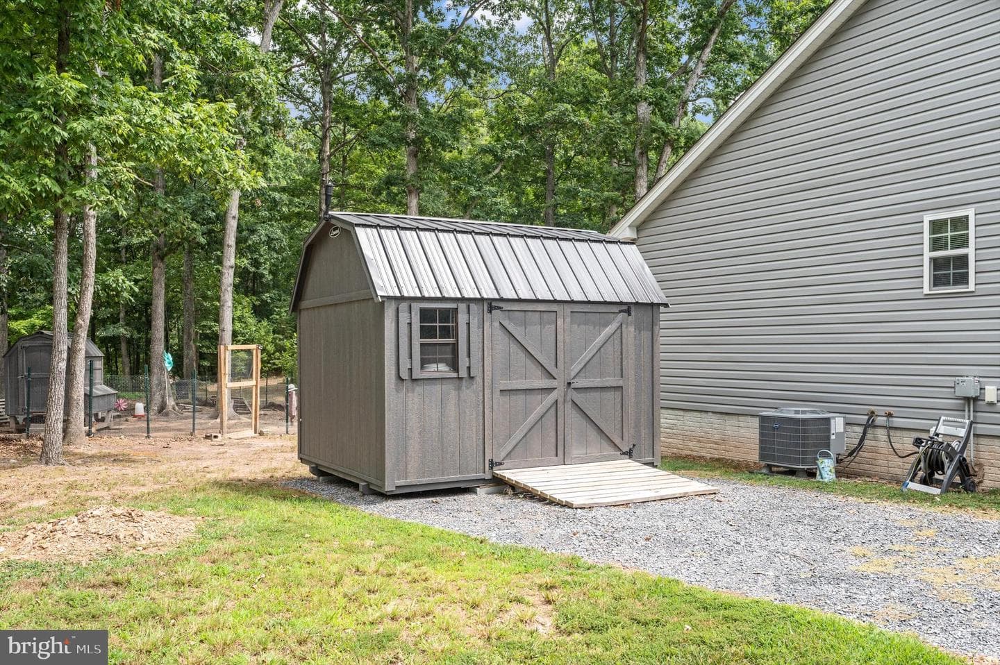 120 Cheran Lane photo 33
