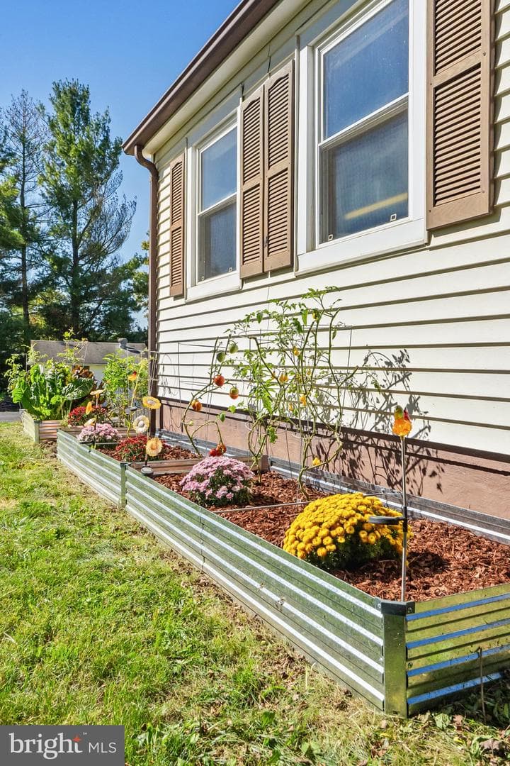 173 Sanctuary Drive photo 33