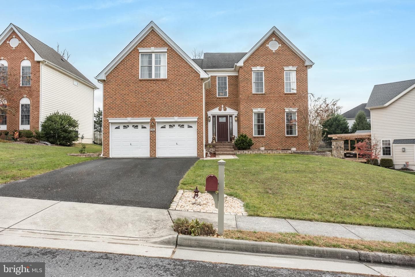 102 Norfolk Court photo 1