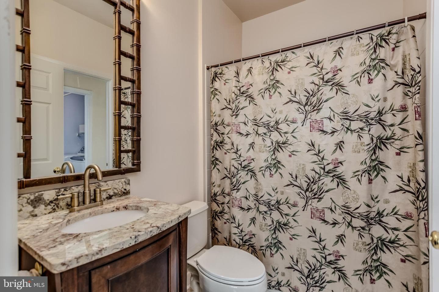 102 Norfolk Court photo 16
