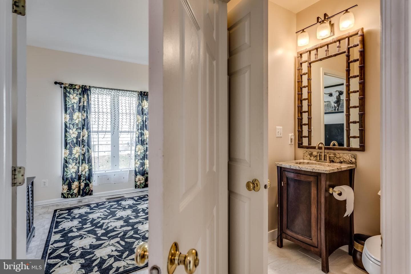 102 Norfolk Court photo 17