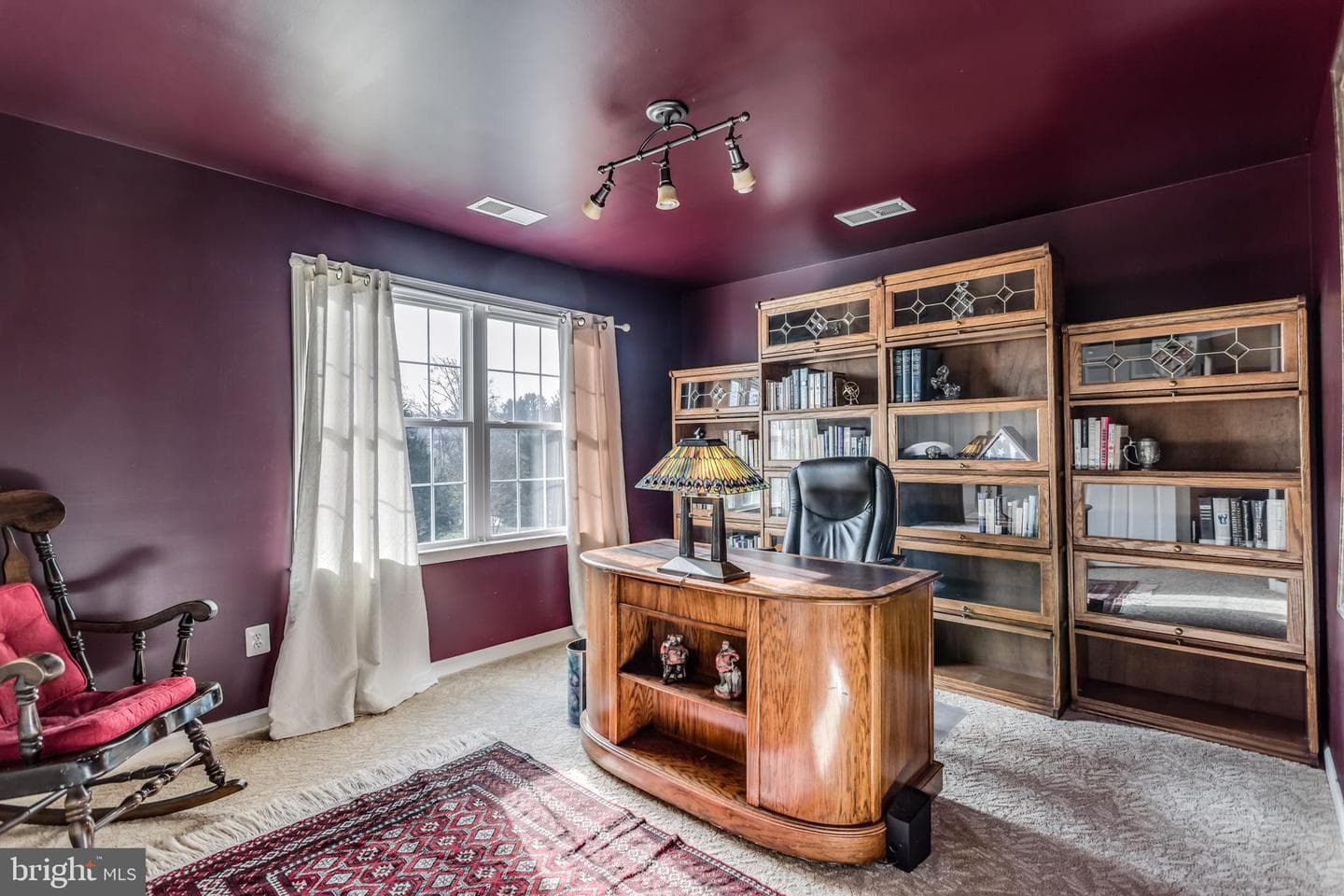 102 Norfolk Court photo 27