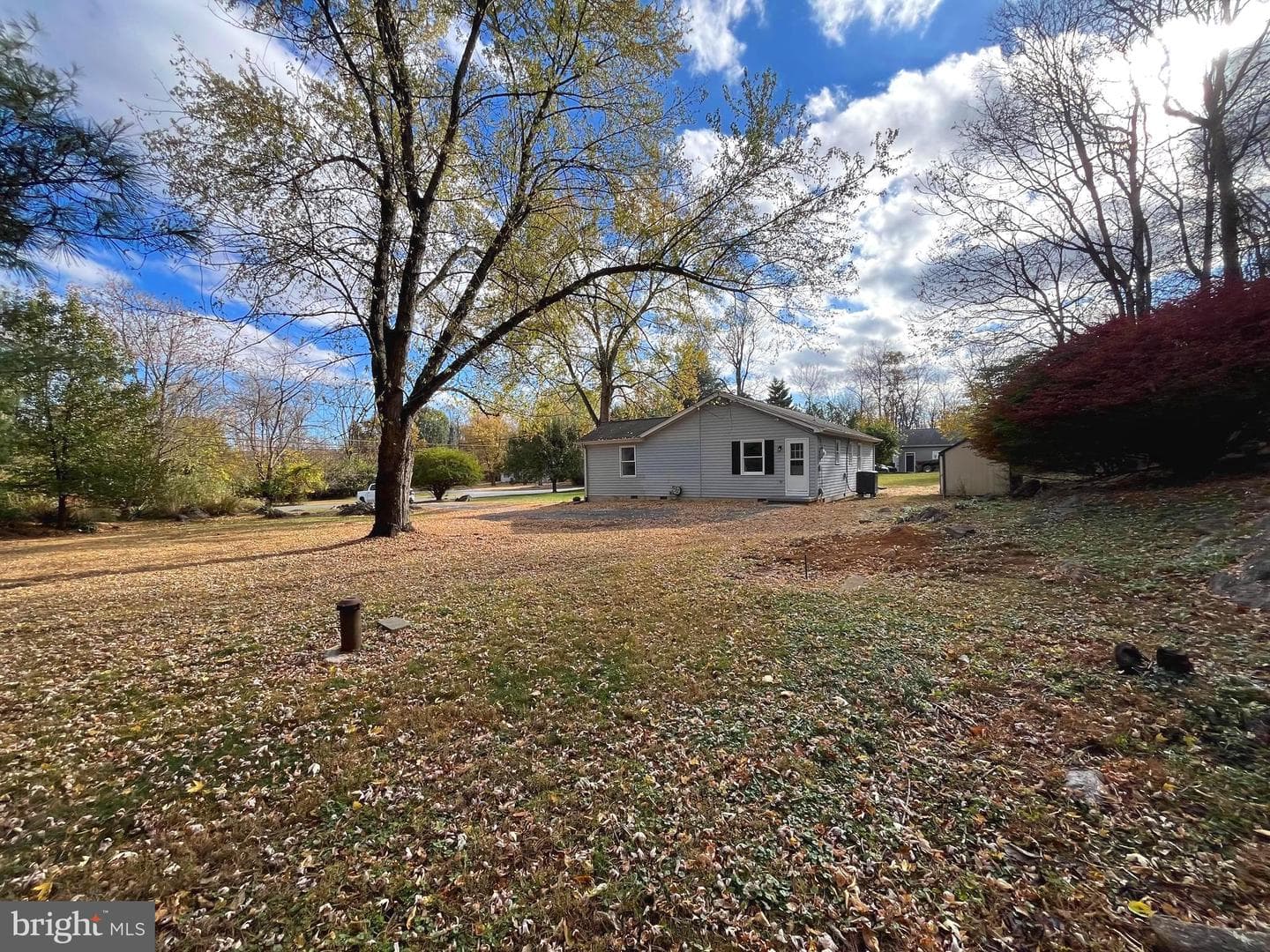 435 Orchard Dale Drive photo 24