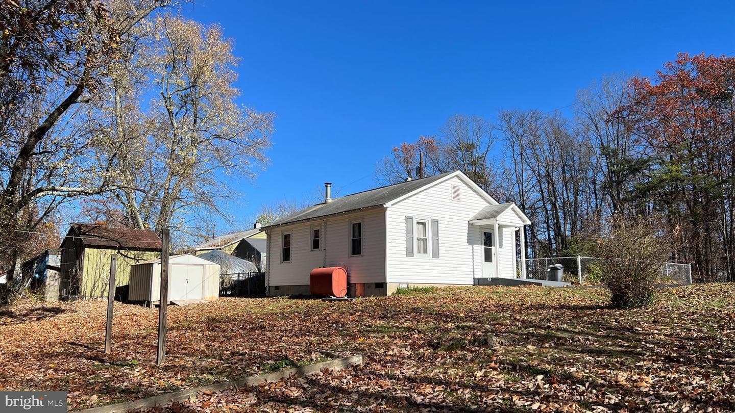 847 Hunting Ridge Road photo 6