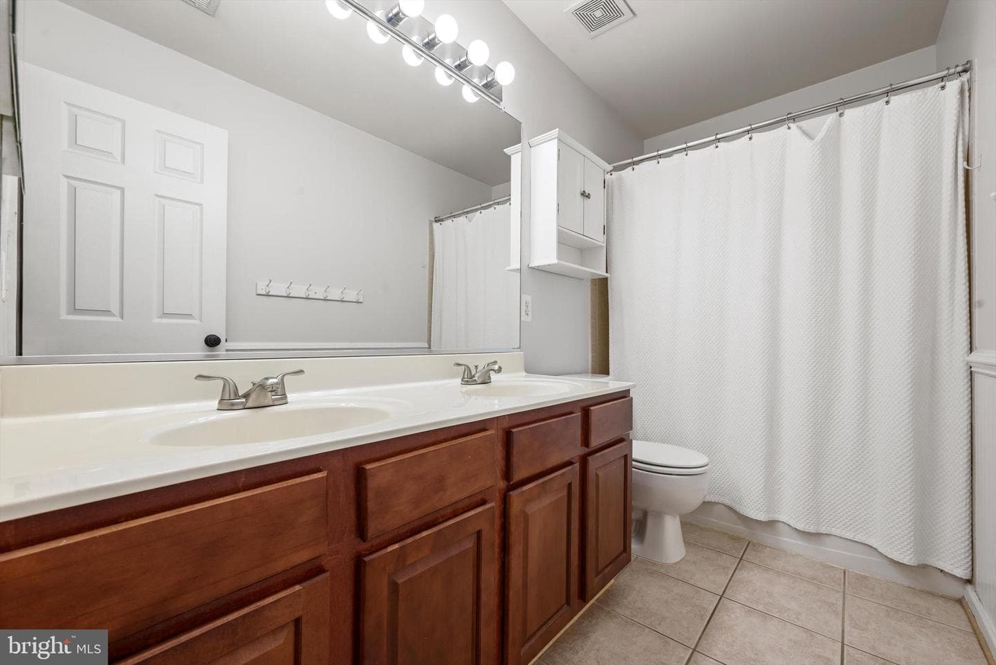 213 Rebecca Drive photo 19