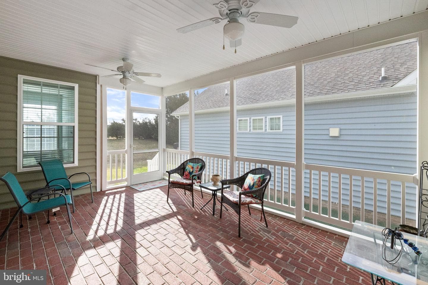 109 Bluets Drive photo 39