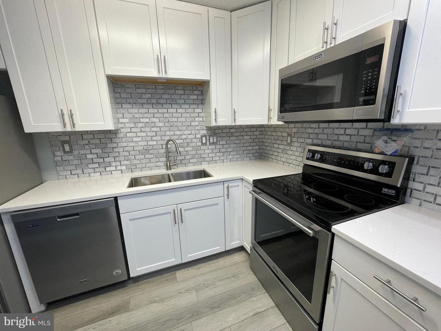 108 Kern Circle photo 25