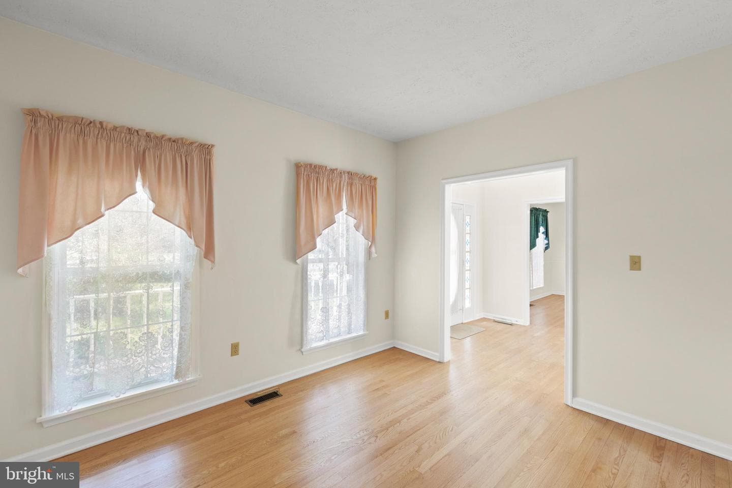 207 Cavalry Drive photo 6