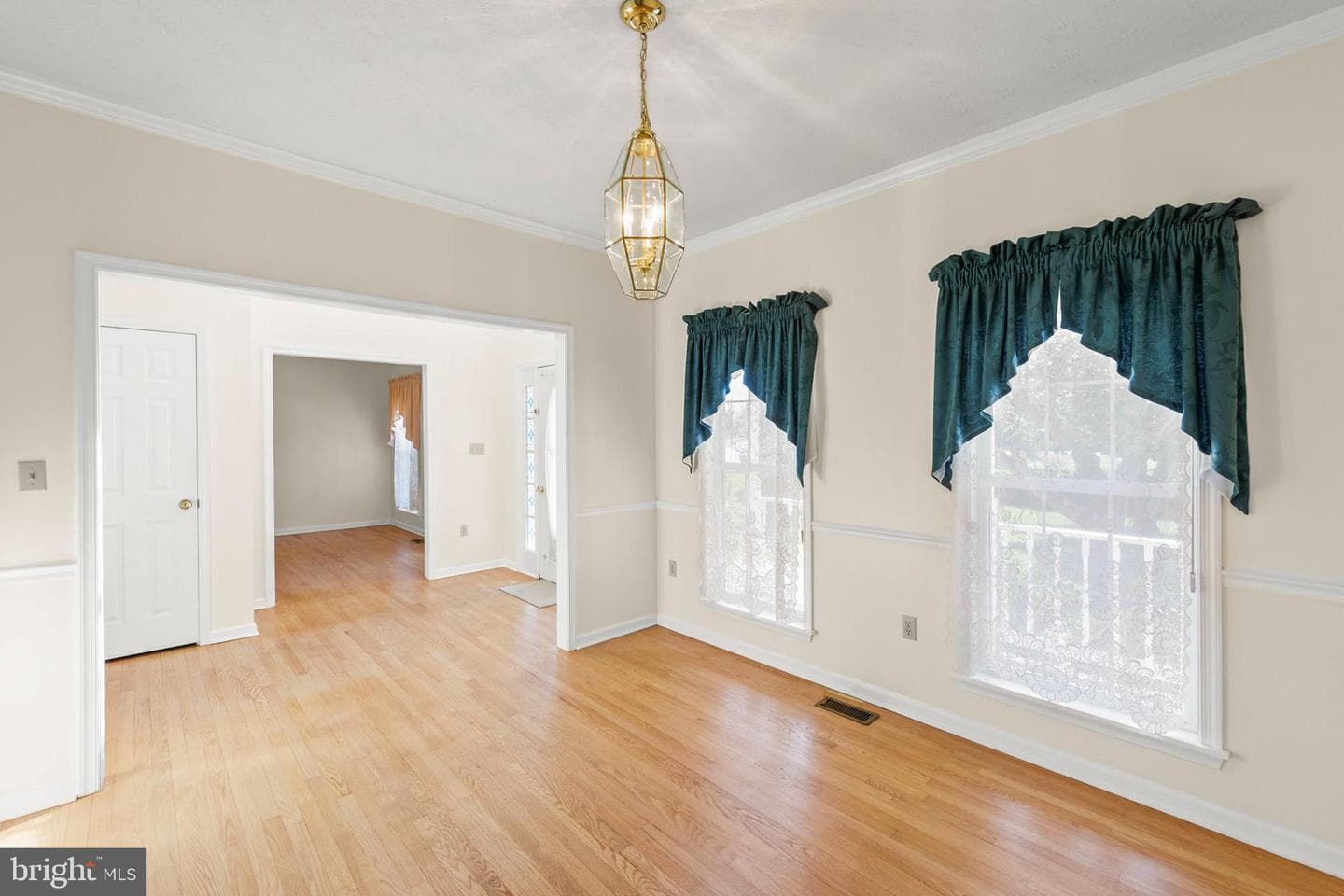 207 Cavalry Drive photo 8