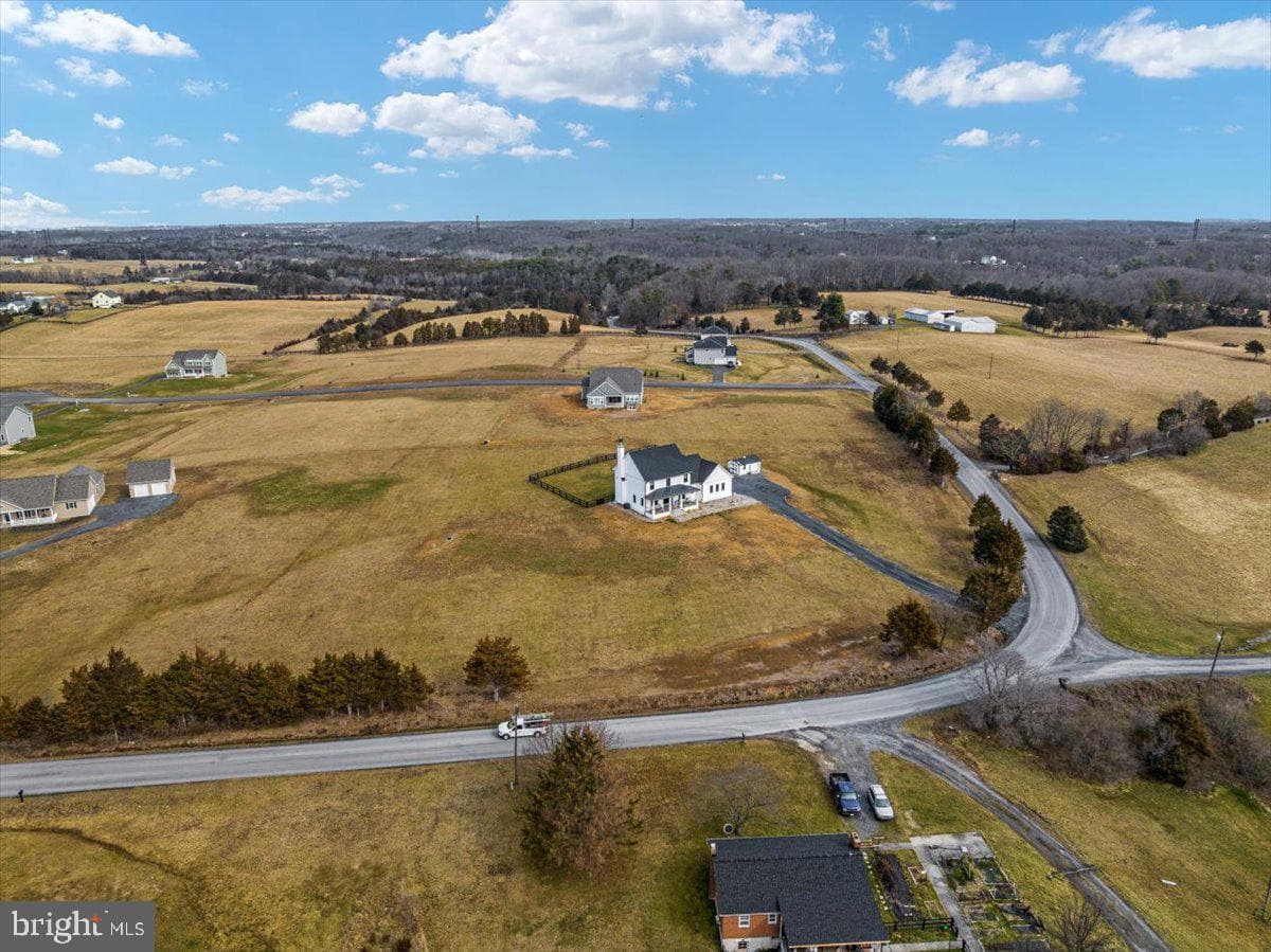 810 Huttle Road photo 49