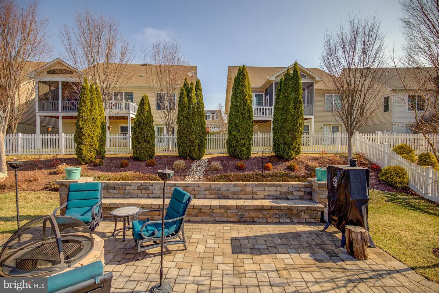 102 Harvester Drive photo 46