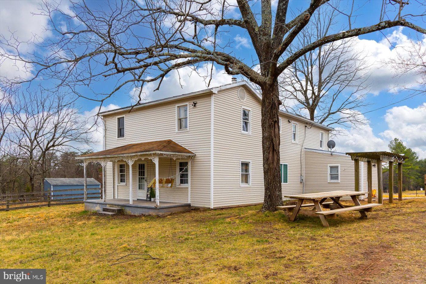 146 Howards Chapel Road photo 2