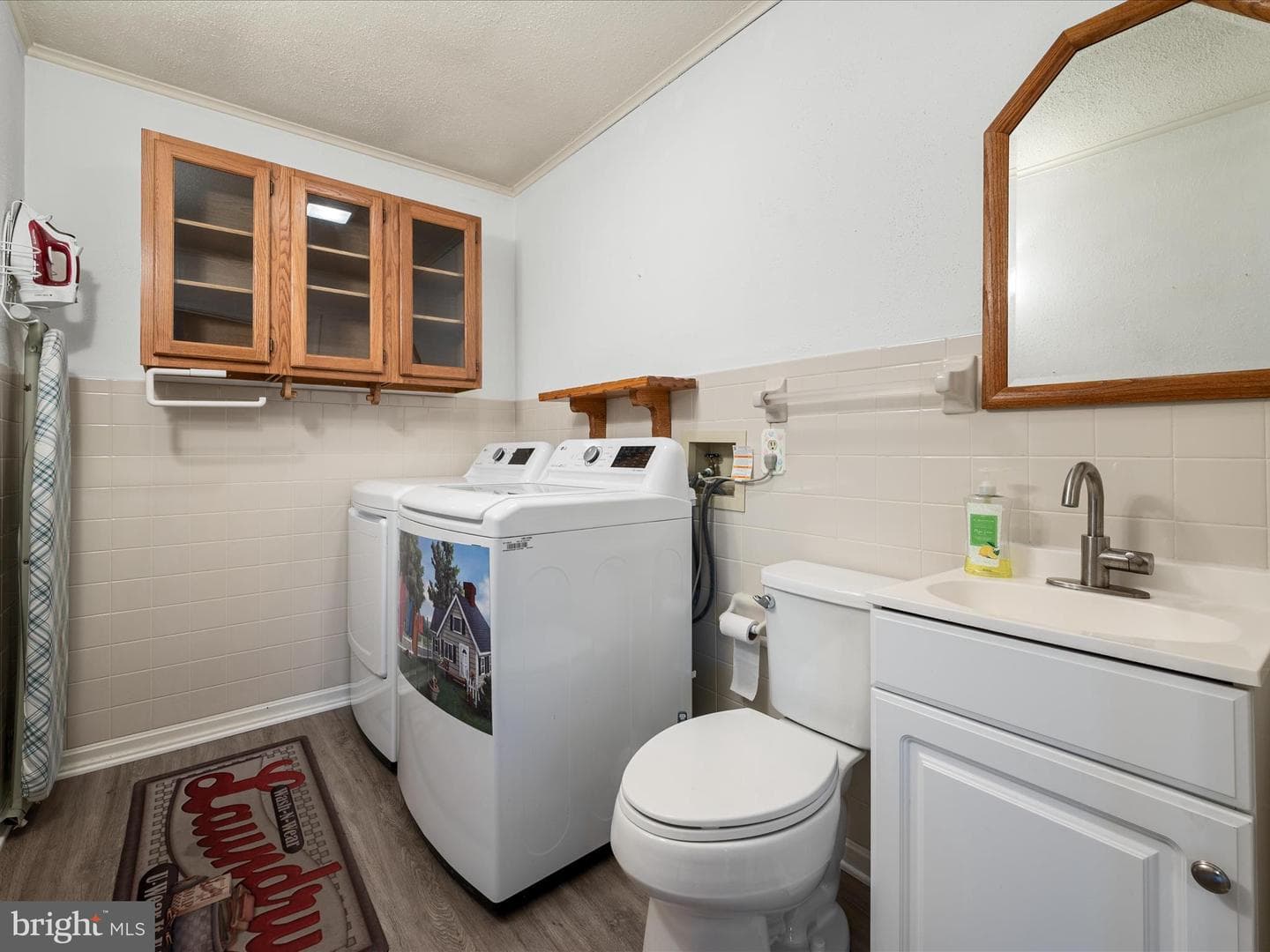 5321 Middle Road photo 45
