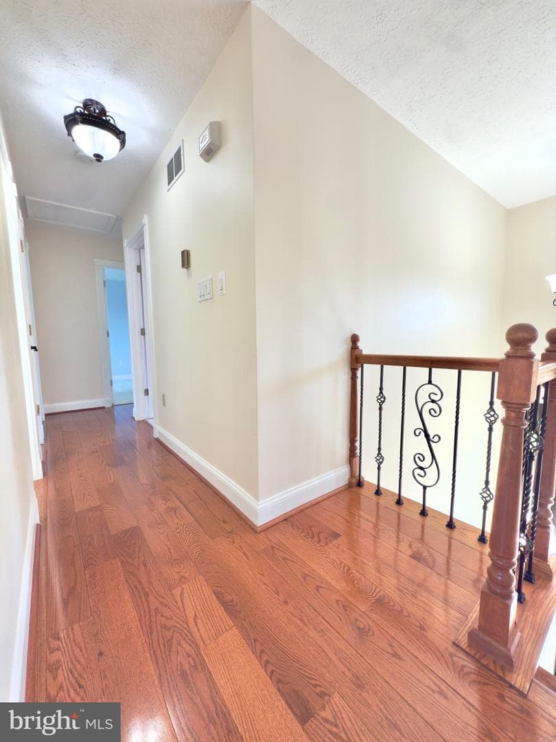 103 Charlton Road photo 27