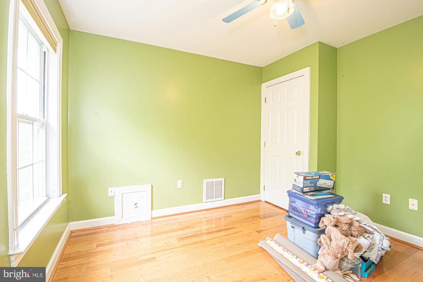 105 Fairfield Drive photo 31
