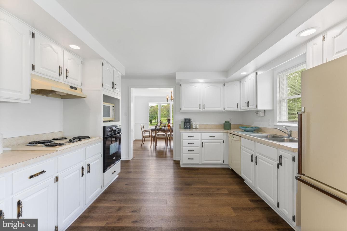 3296 Apple Pie Ridge Road photo 11