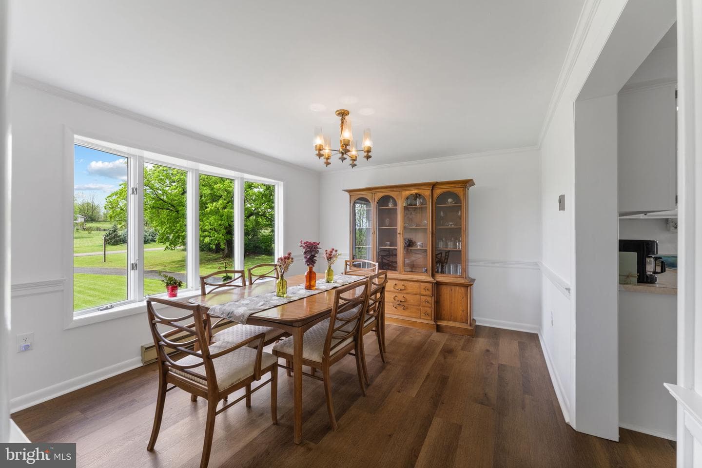 3296 Apple Pie Ridge Road photo 8