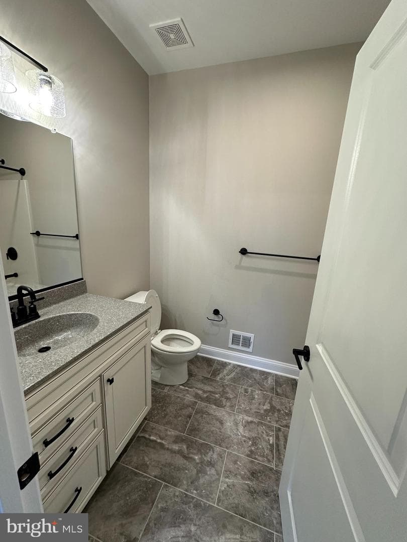 1005 Redbud Road photo 18