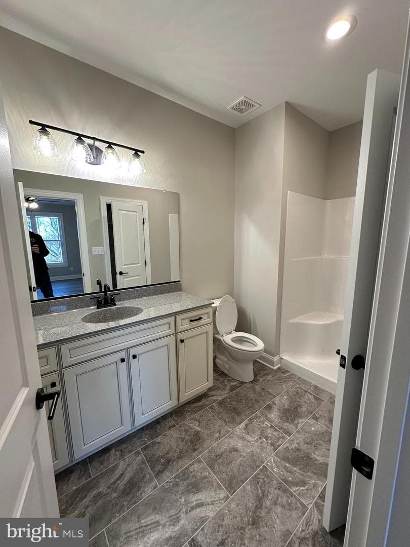 1005 Redbud Road photo 21