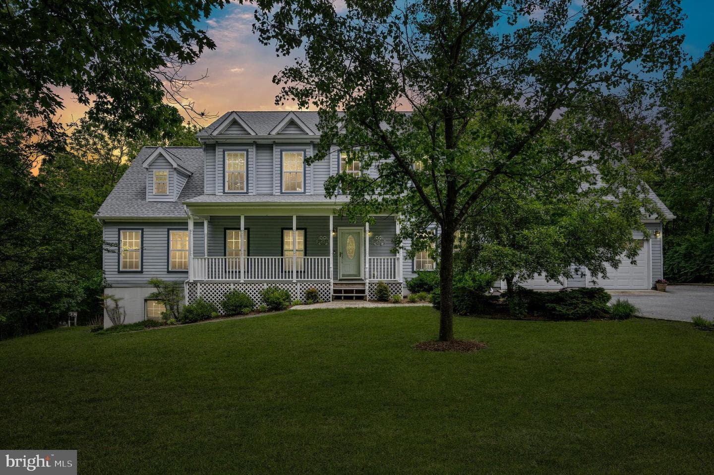 232 Devland Drive photo 2