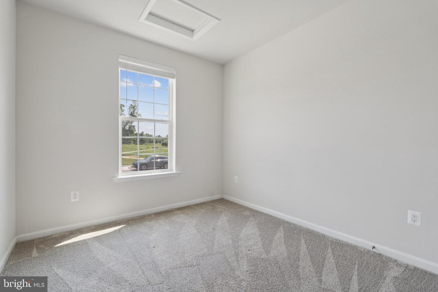 106 Poe Drive photo 16