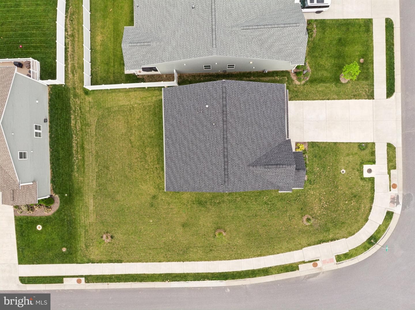 106 Poe Drive photo 37
