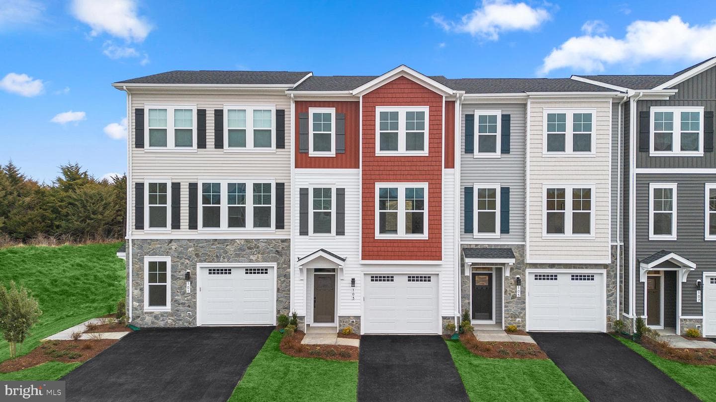 103 Checkerspot Way photo 1