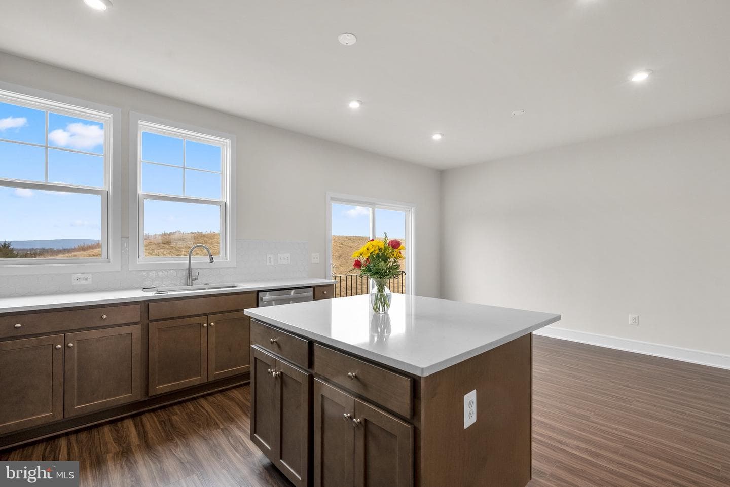 103 Checkerspot Way photo 6