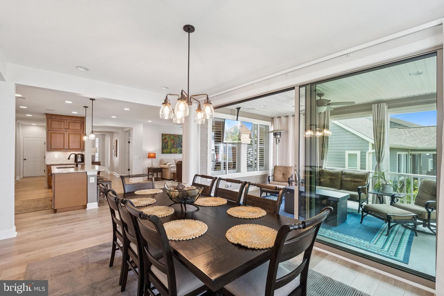 112 Viceroy Way photo 12
